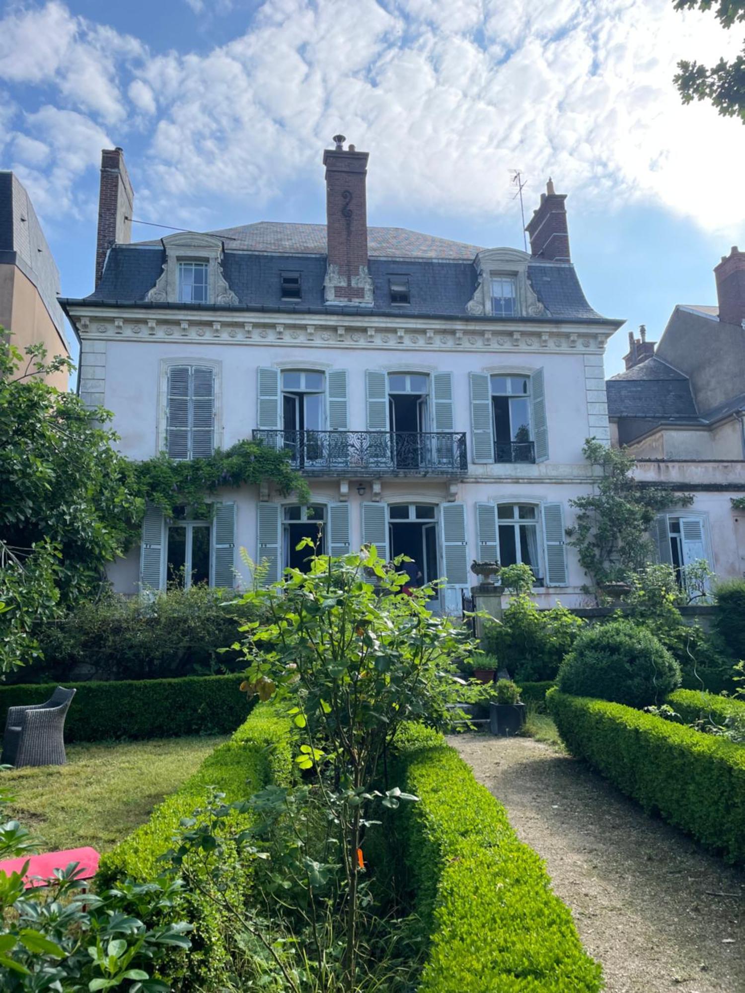 Hotel Belle Fontaine à Bourges Extérieur photo