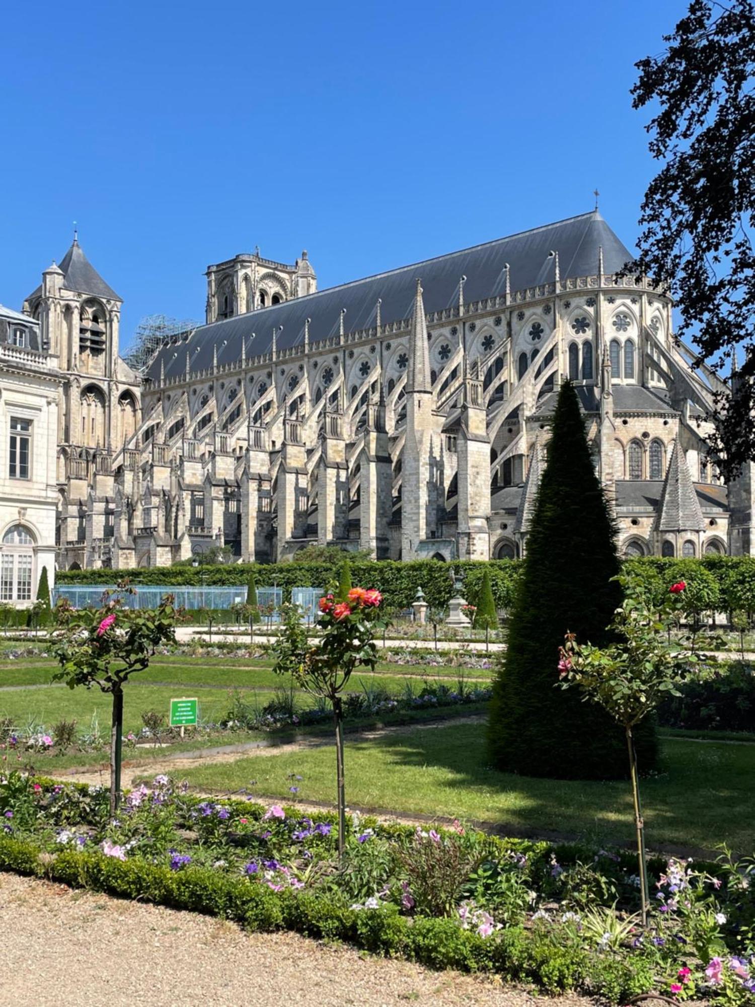 Hotel Belle Fontaine à Bourges Extérieur photo